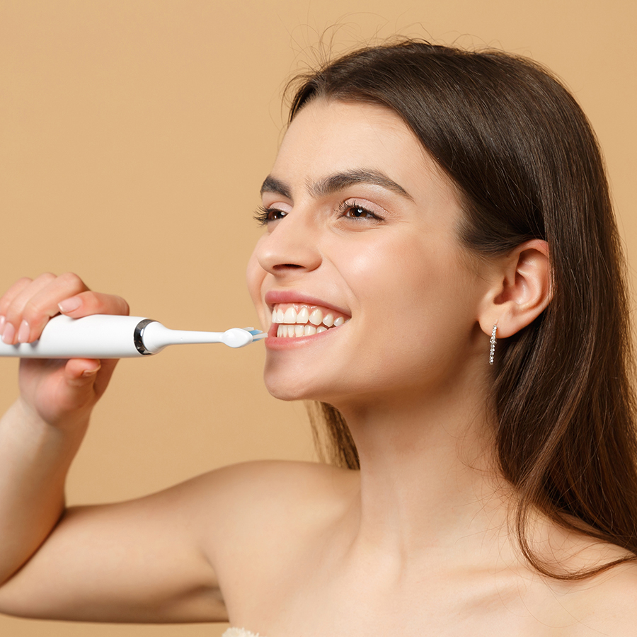 electric brush vs manual brush